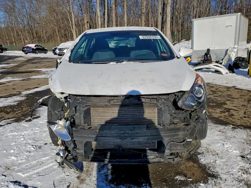 2017 HYUNDAI ELANTRA GT   