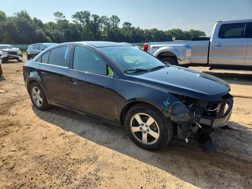 2014 CHEVROLET CRUZE LT  