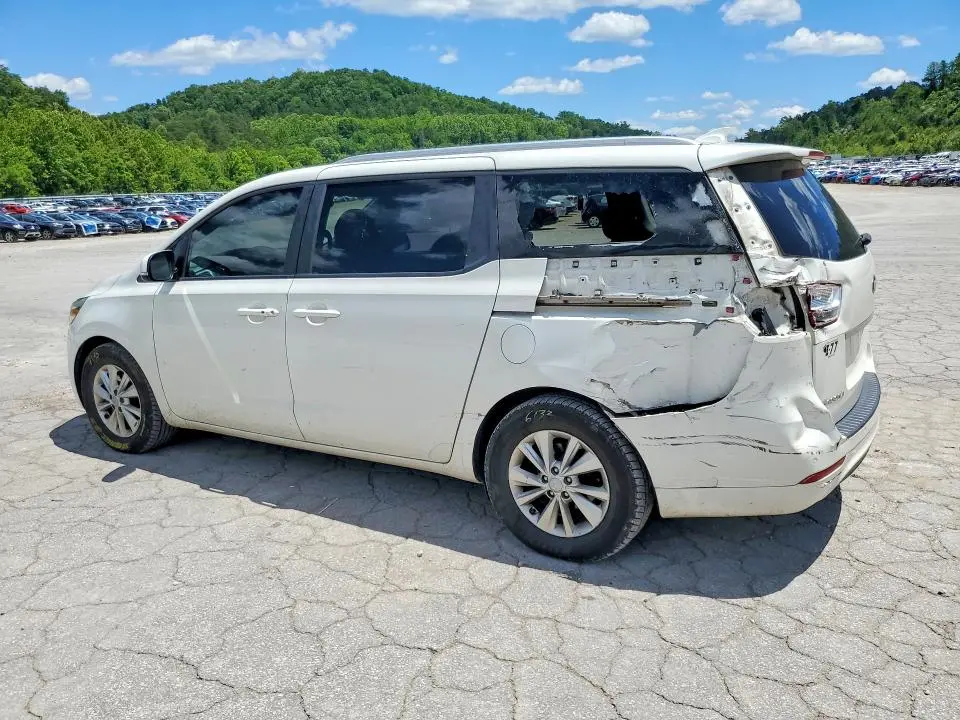2017 KIA SEDONA LX  