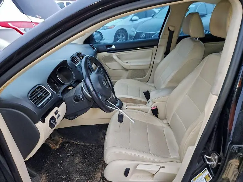 2012 VOLKSWAGEN JETTA TDI  