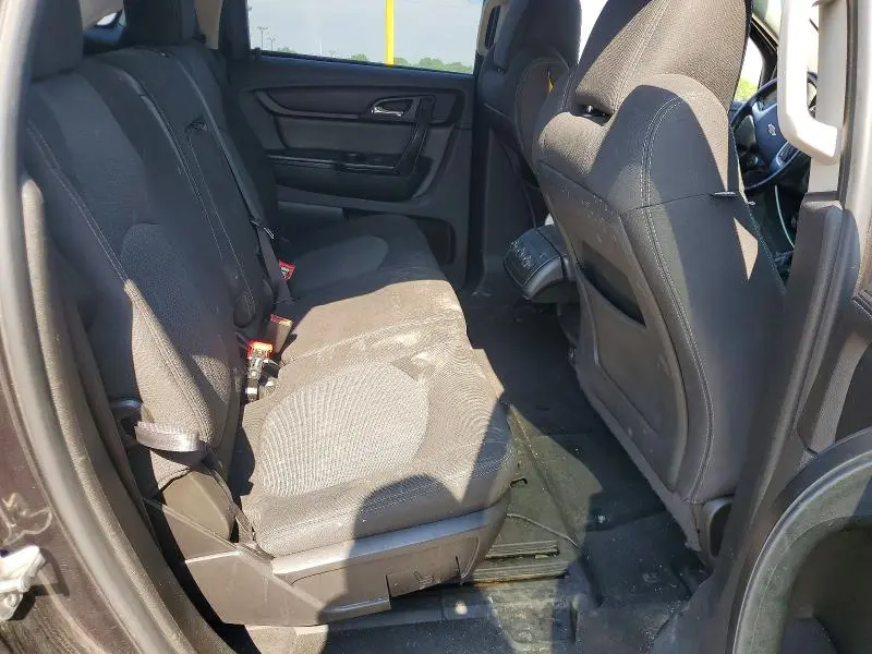 2017 CHEVROLET TRAVERSE LT  