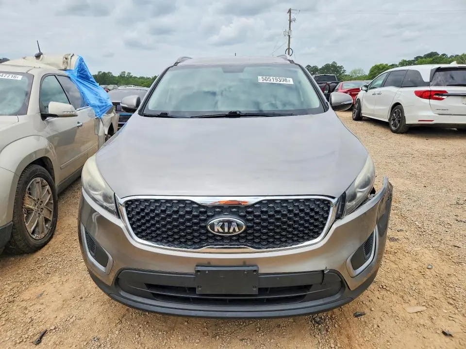 2017 KIA SORENTO LX V6  
