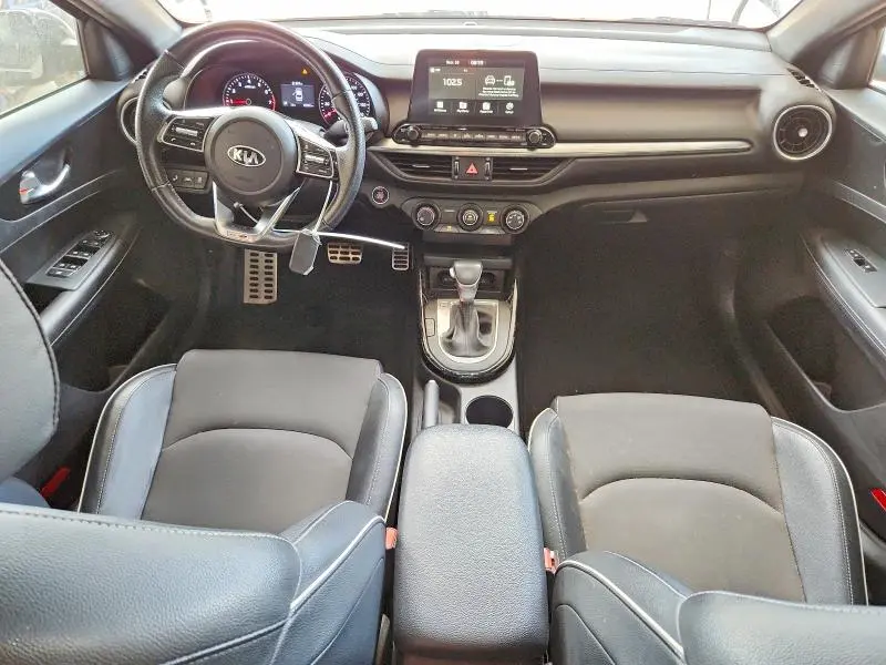 2021 KIA FORTE GT LINE  