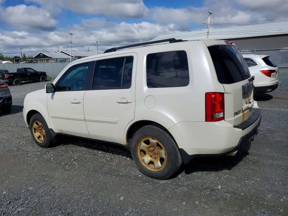 2011 HONDA PILOT EX  