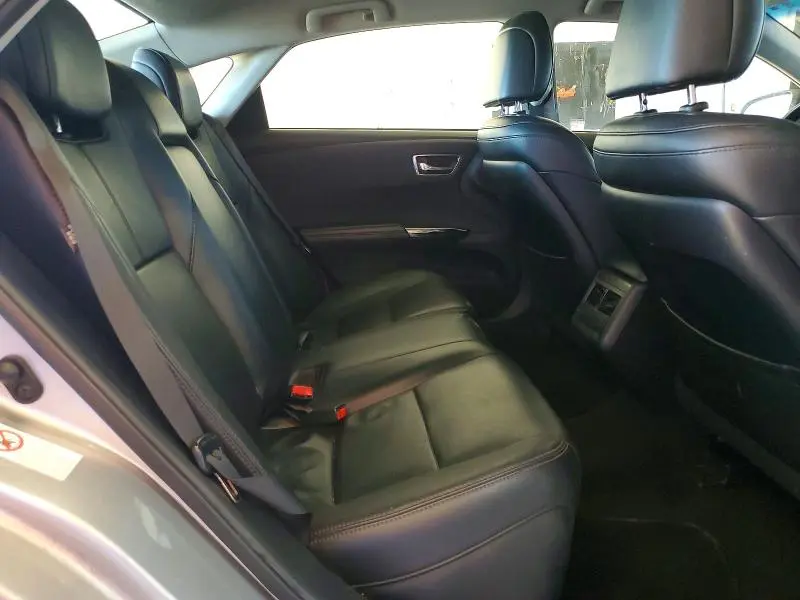 2016 TOYOTA AVALON XLE  