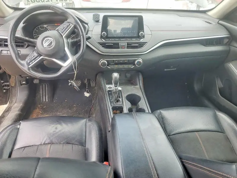 2021 NISSAN ALTIMA SR  