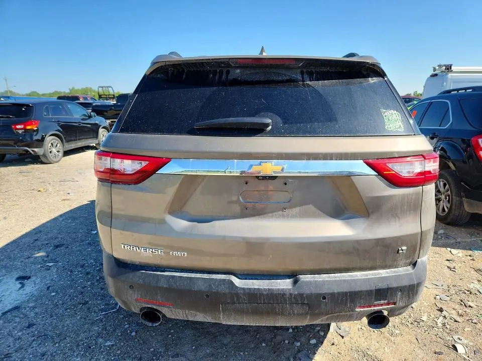 2020 CHEVROLET TRAVERSE LT  