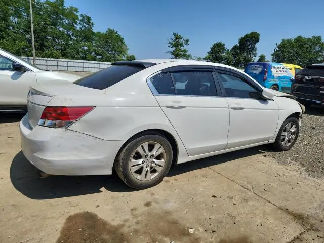 2010 HONDA ACCORD LX  
