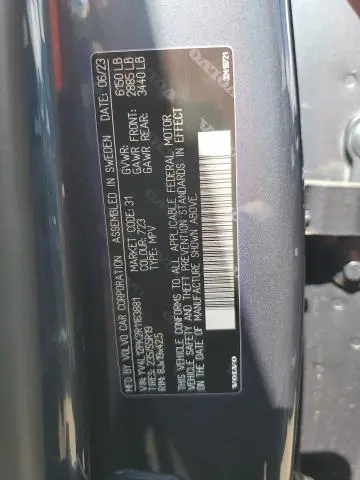 2024 VOLVO XC90 CORE  
