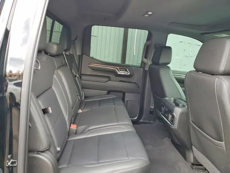 2023 GMC SIERRA K1500 SLT  