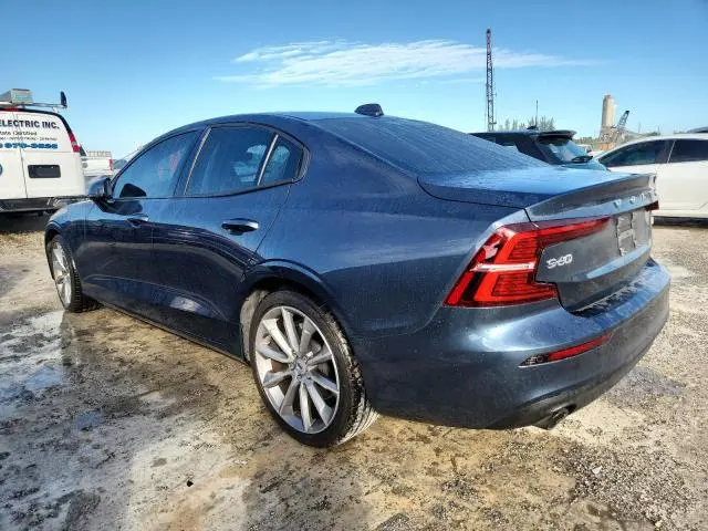 2020 VOLVO S60 T5 MOMENTUM  