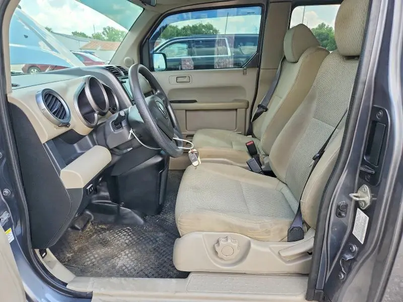 2010 HONDA ELEMENT LX  