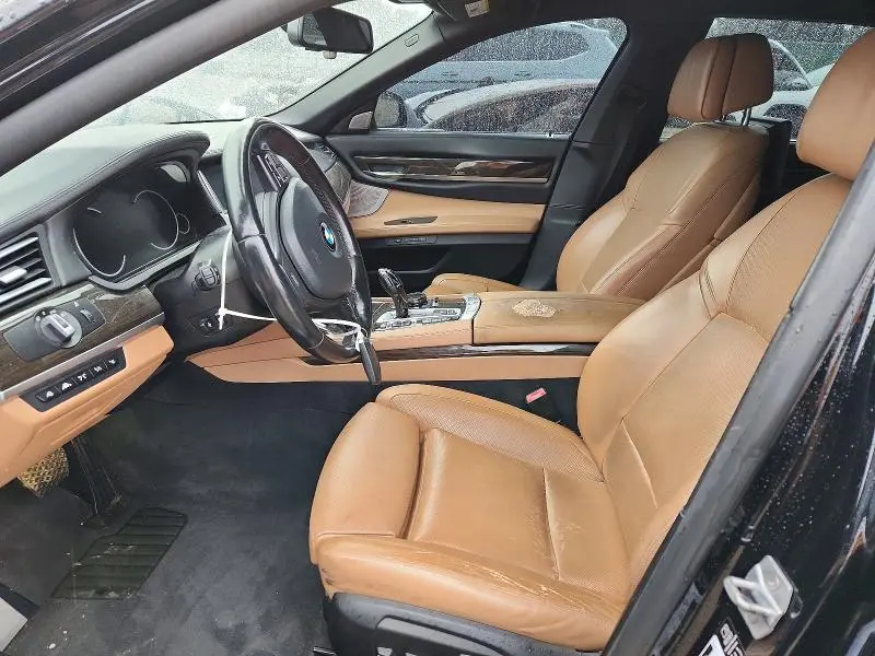 2015 BMW 750 LXI  