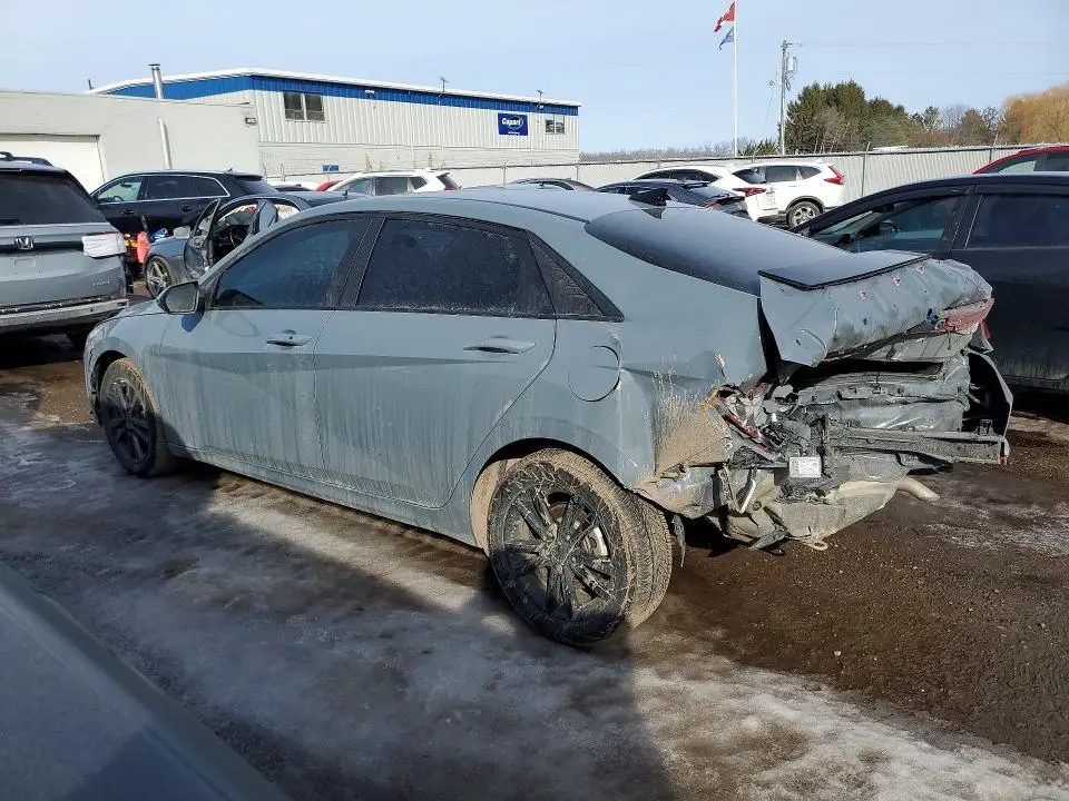 2022 HYUNDAI ELANTRA SEL  