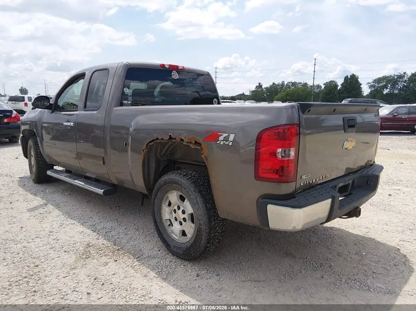 2011 CHEVROLET SILVERADO 1500 LT