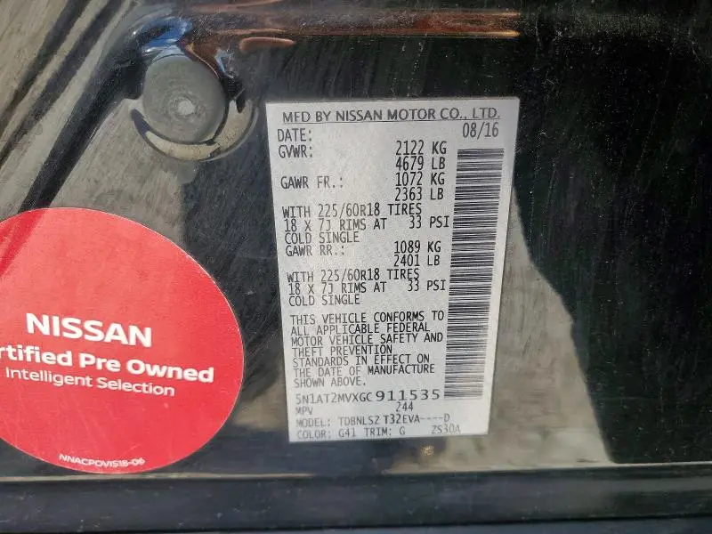 2016 NISSAN ROGUE SL  