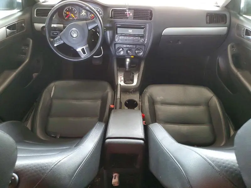 2014 VOLKSWAGEN JETTA SE  