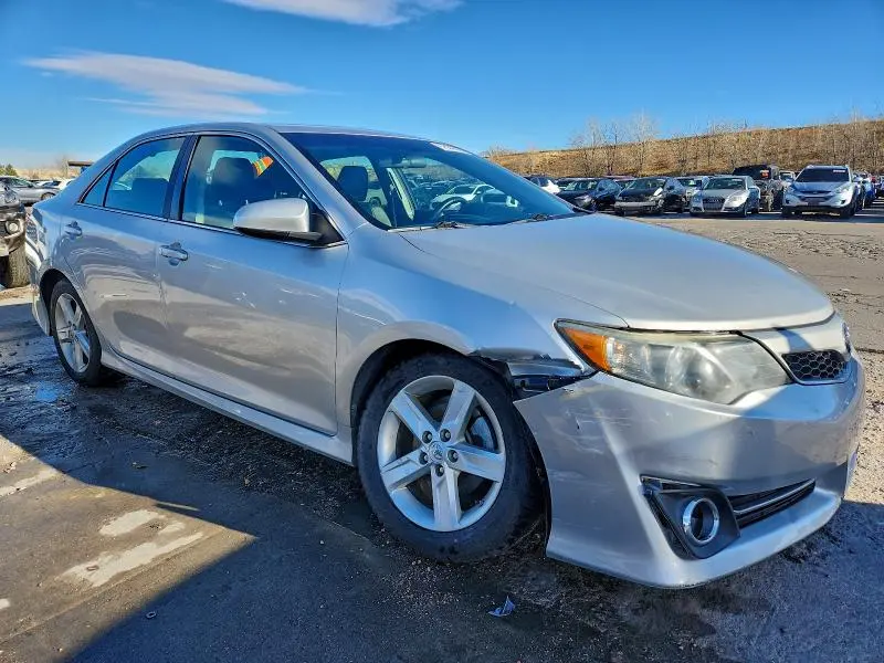 2014 TOYOTA CAMRY L  