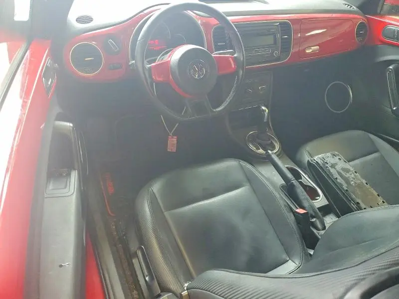 2013 VOLKSWAGEN BEETLE   