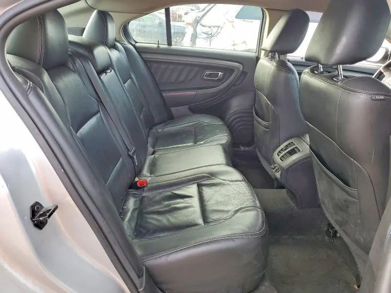 2011 FORD TAURUS SEL  