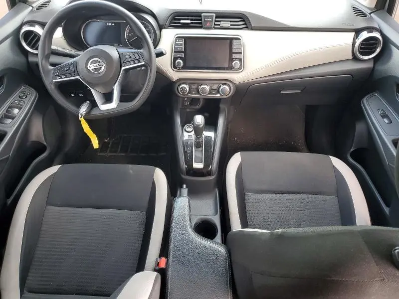 2020 NISSAN VERSA SV  