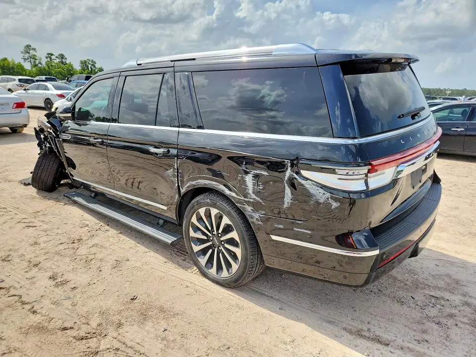 2022 LINCOLN NAVIGATOR L RESERVE  