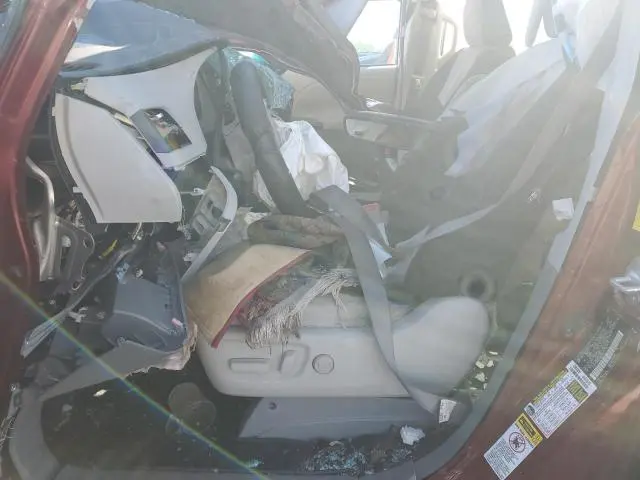 2011 TOYOTA SIENNA LE  