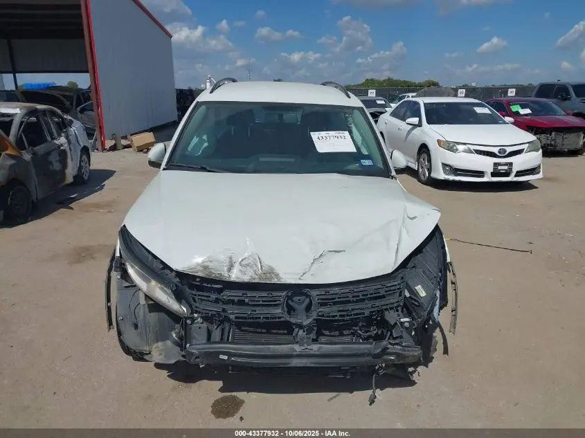 2015 VOLKSWAGEN TIGUAN S