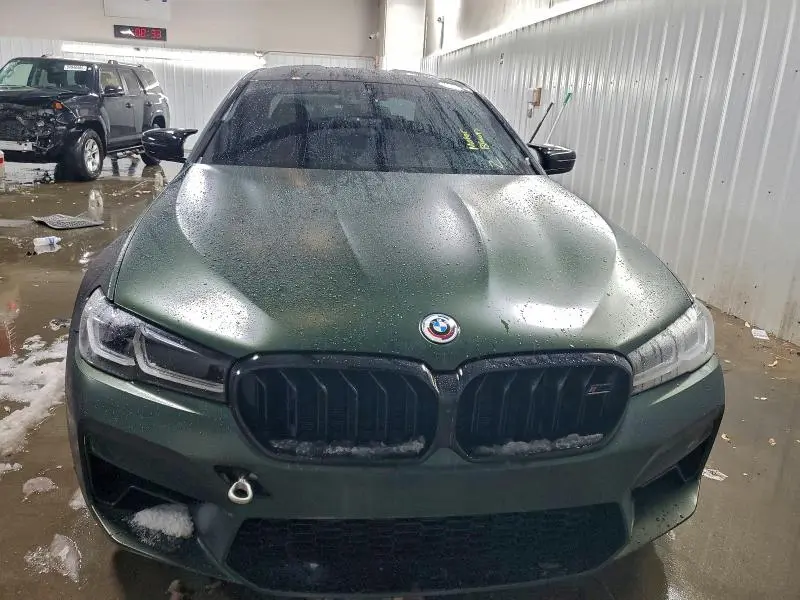 2023 BMW M5   