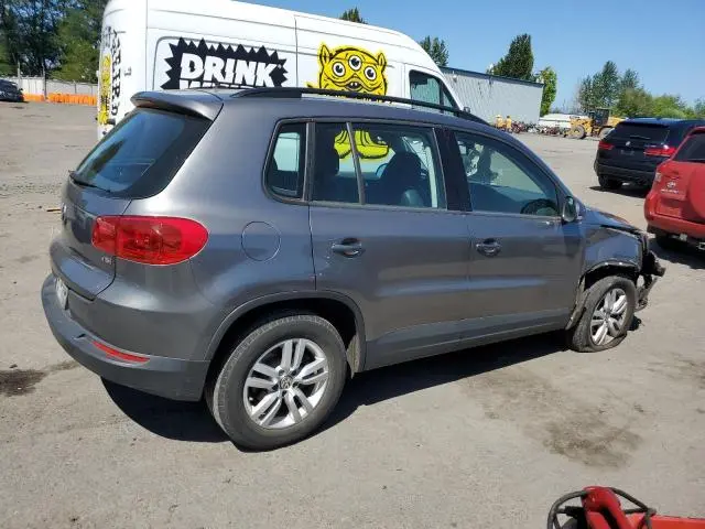 2016 VOLKSWAGEN TIGUAN S  