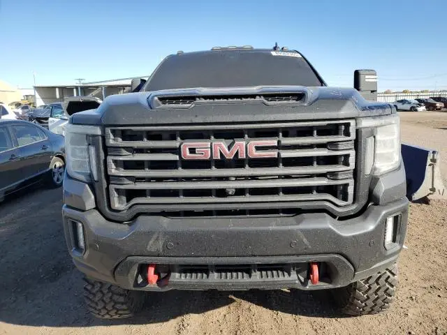 2020 GMC SIERRA K2500 AT4  