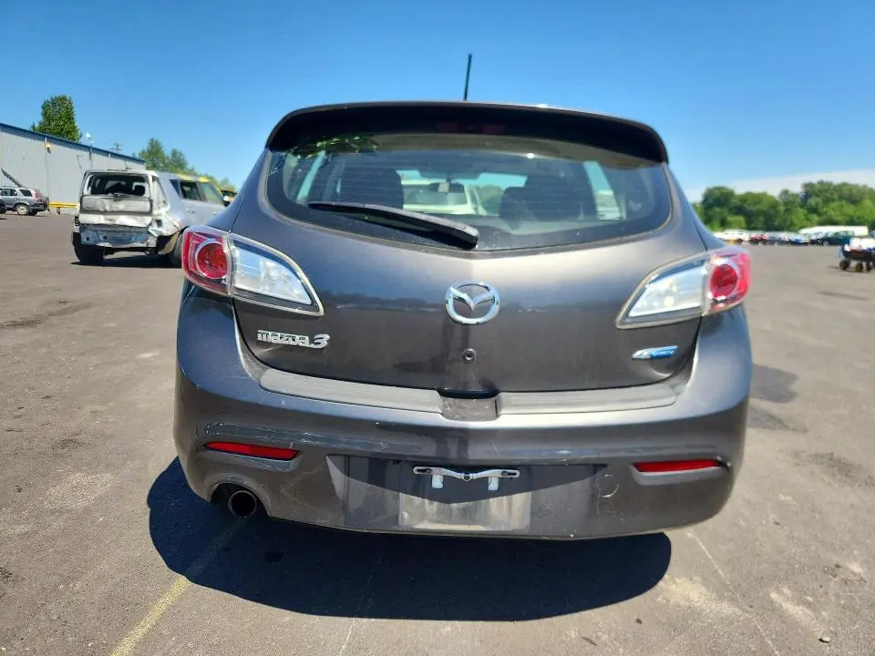 2012 MAZDA 3 I  