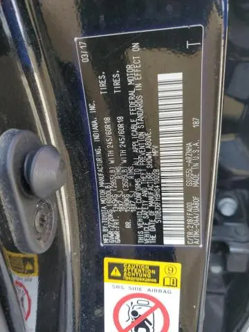 2017 TOYOTA HIGHLANDER LE  