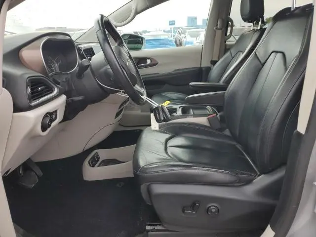 2017 CHRYSLER PACIFICA TOURING L  