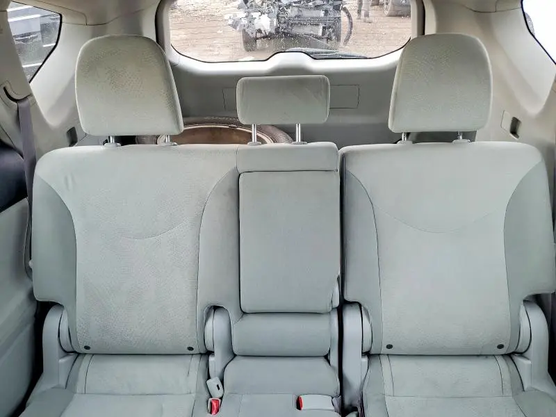 2012 TOYOTA PRIUS V TWO  