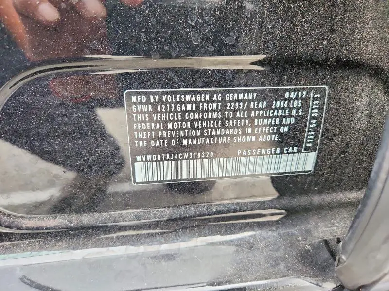 2012 VOLKSWAGEN GOLF   