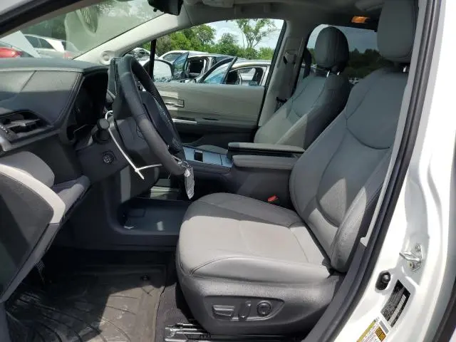 2024 TOYOTA SIENNA LIMITED  