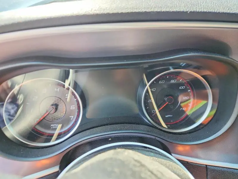 2019 DODGE CHARGER SXT  