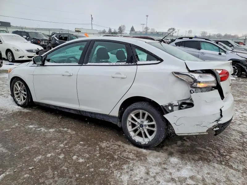 2016 FORD FOCUS SE  