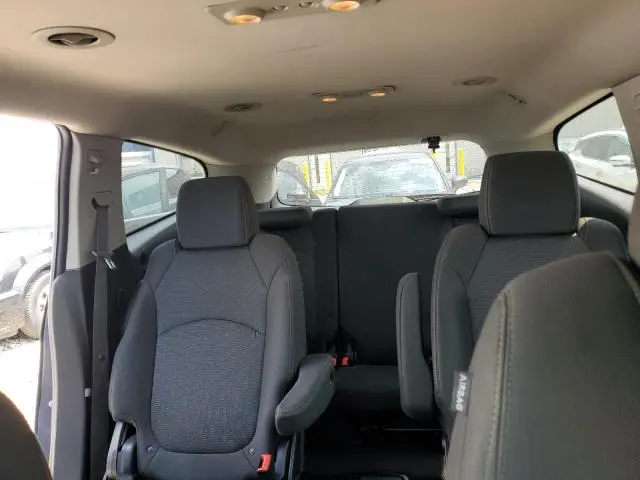 2013 CHEVROLET TRAVERSE LT  