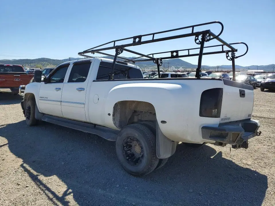 2011 GMC SIERRA K3500 DENALI  