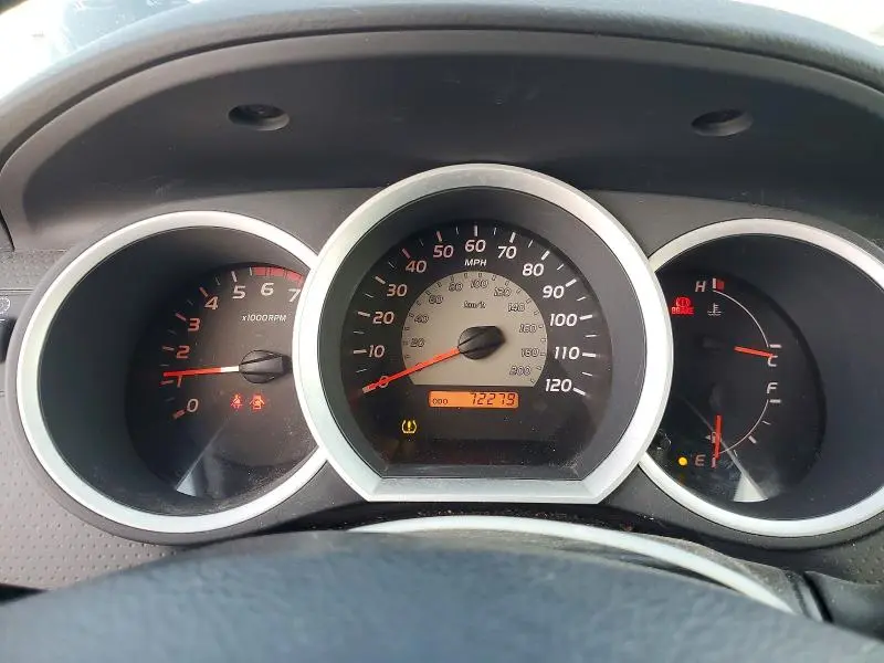 2011 TOYOTA TACOMA BASE  