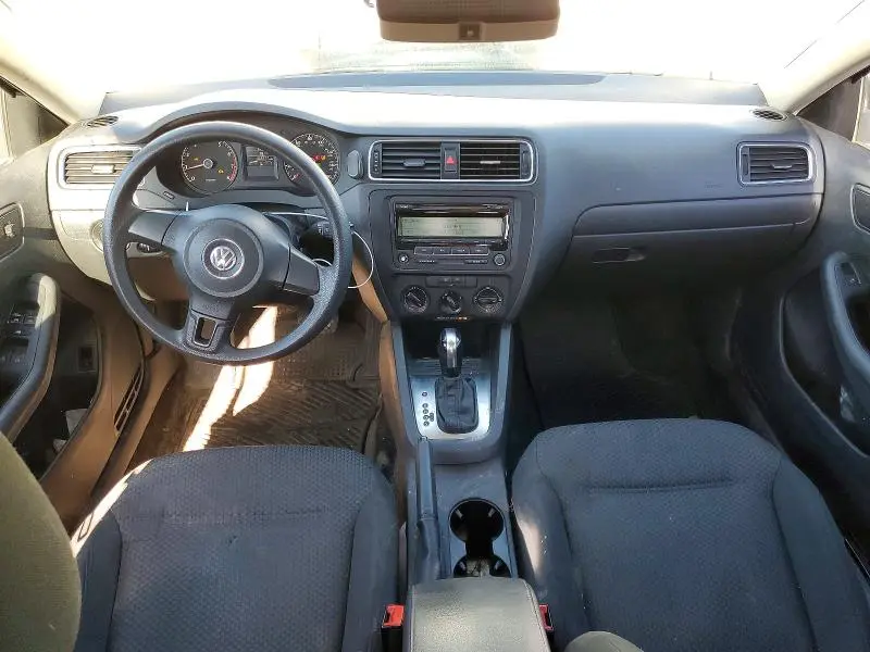 2014 VOLKSWAGEN JETTA BASE  