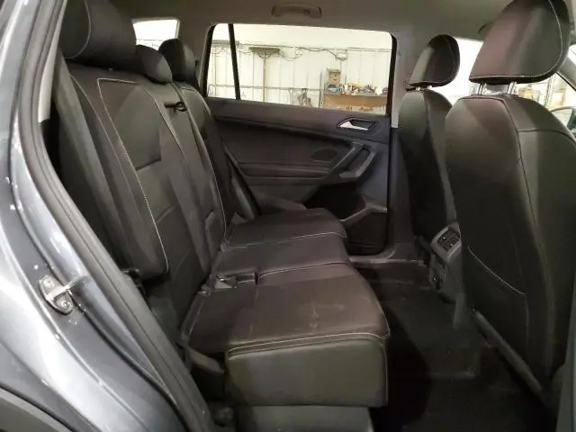 2021 VOLKSWAGEN TIGUAN SE  