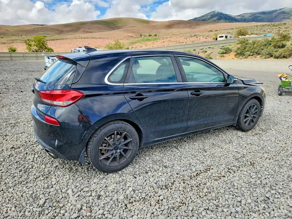 2018 HYUNDAI ELANTRA GT SPORT  