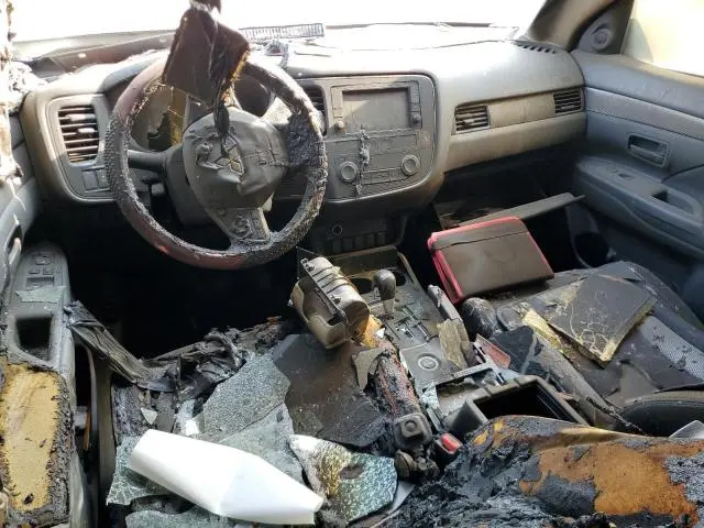 2018 MITSUBISHI OUTLANDER SE  