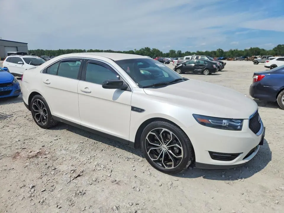 2015 FORD TAURUS SHO  