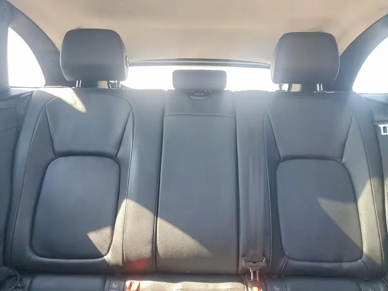 2018 JAGUAR F-PACE PREMIUM  