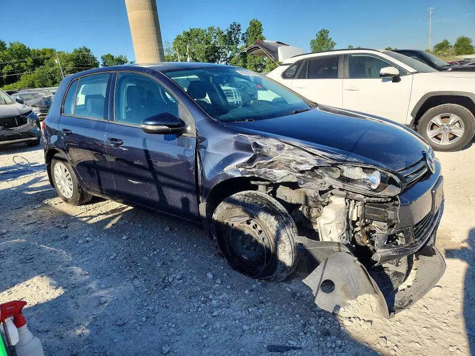 2014 VOLKSWAGEN GOLF   