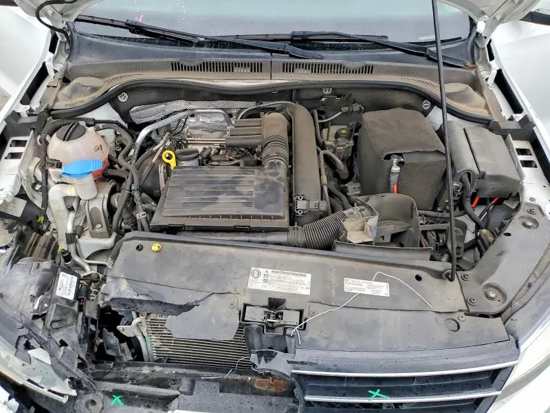 2017 VOLKSWAGEN JETTA SE  